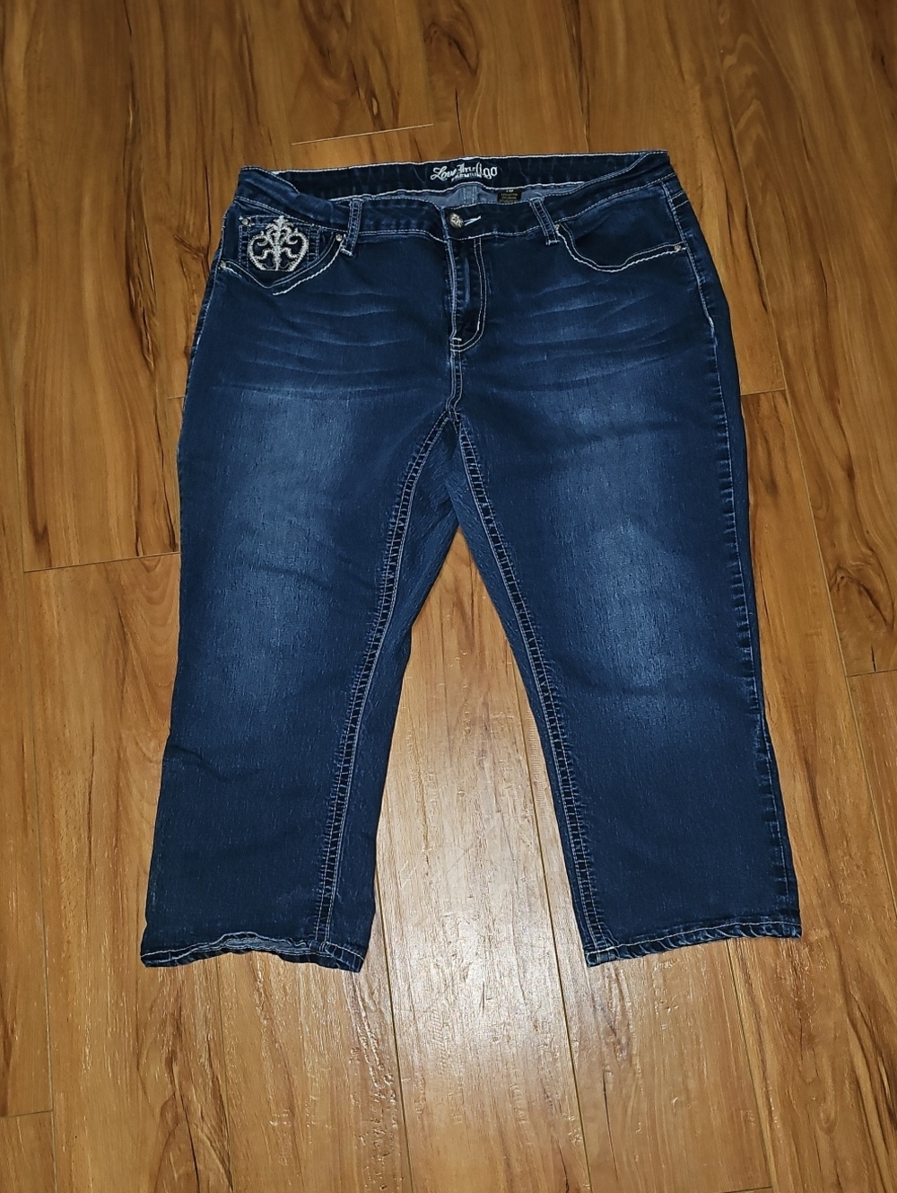 Love Indigo Premium Denim Capri Jeans
